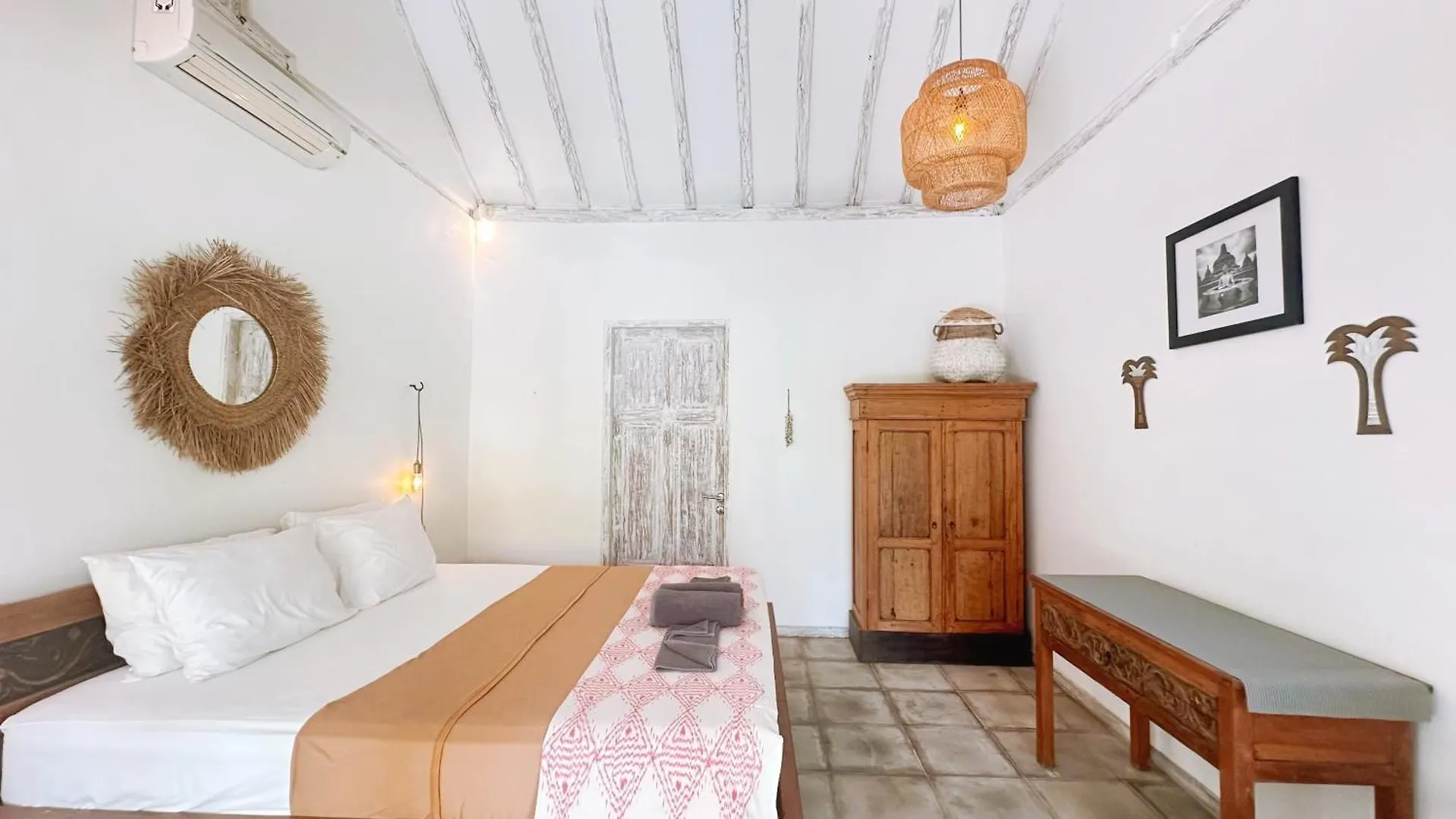 Villa Samudra & Villa Grey Damai - 6 Bedrooms Bingin Uluwatu   Uluwatu (Bali)