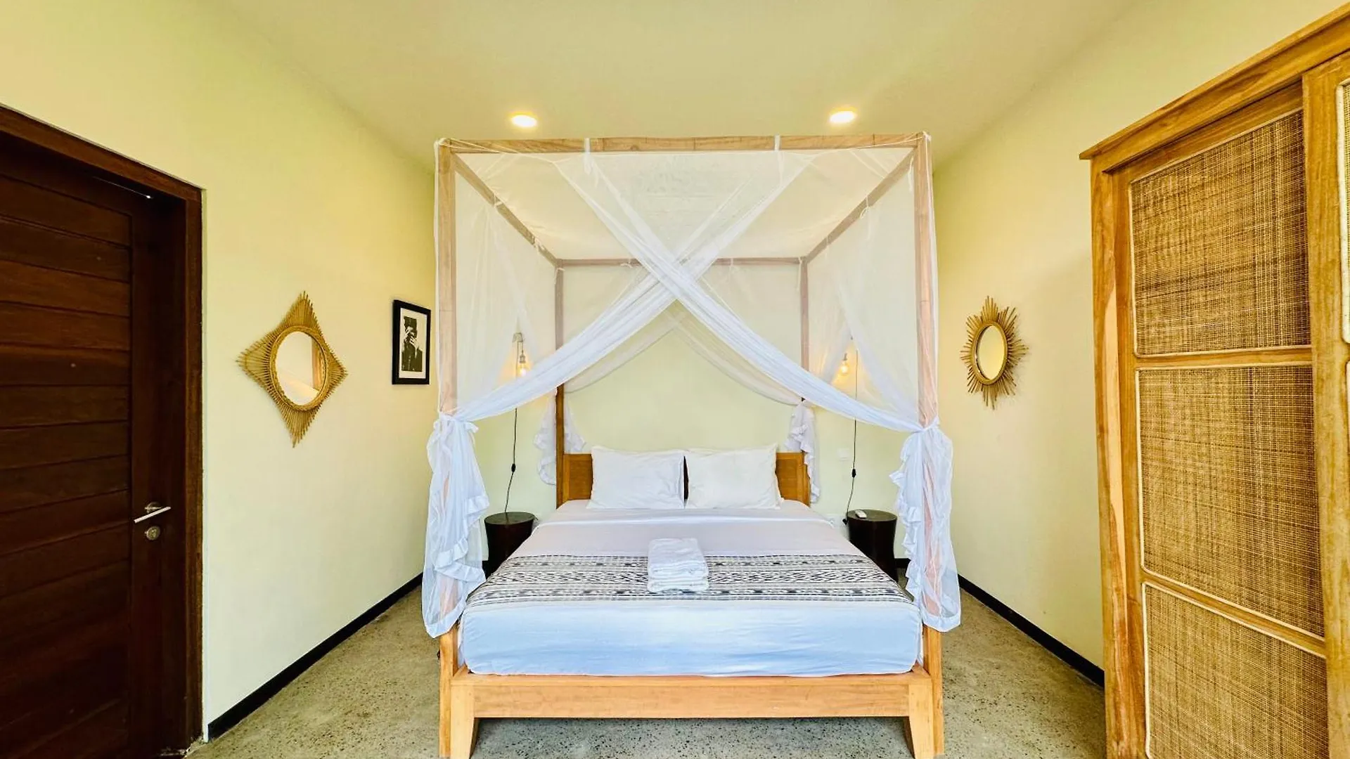 Villa Samudra & Villa Grey Damai - 6 Bedrooms Bingin Uluwatu