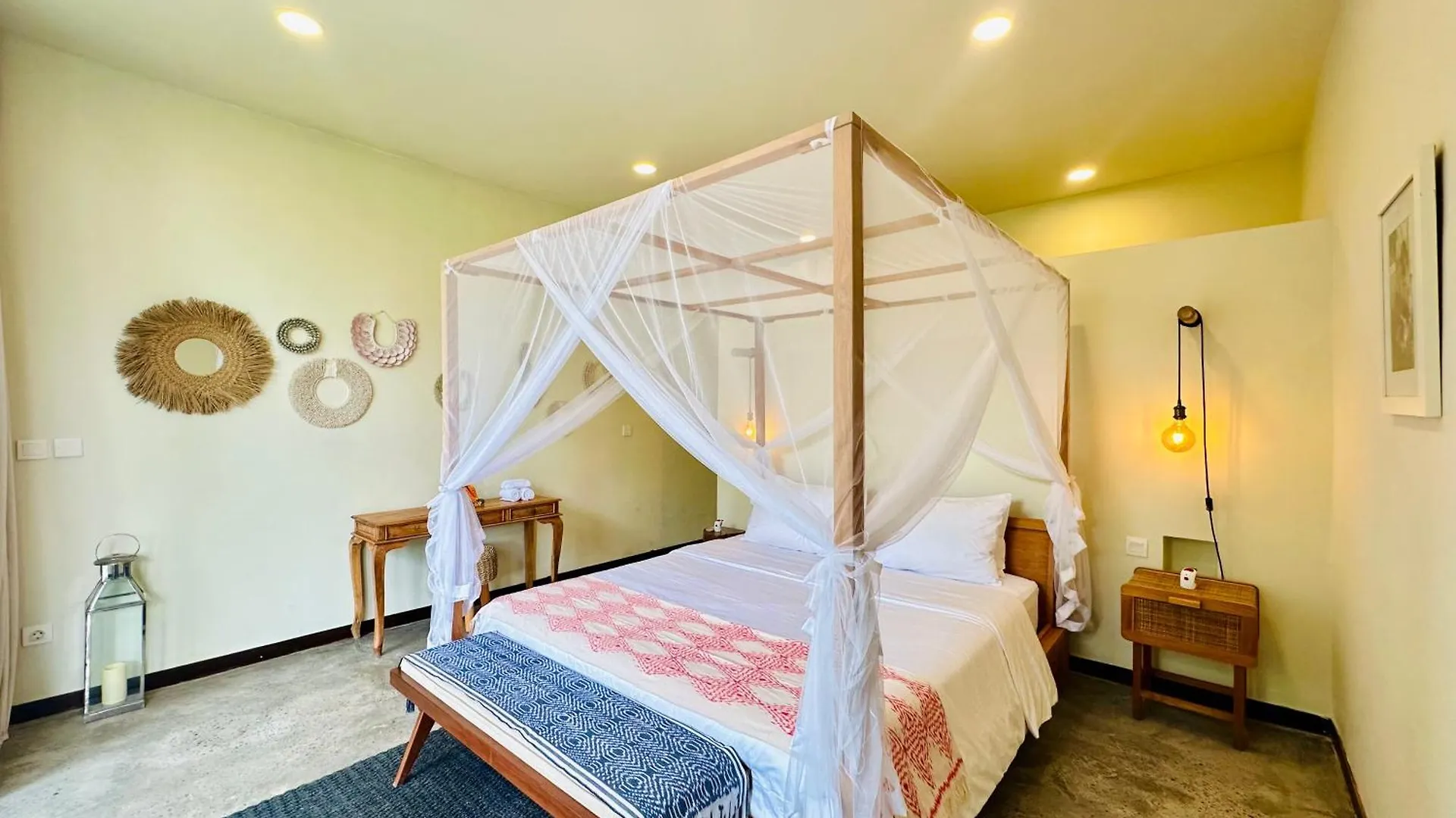 Villa Samudra & Villa Grey Damai - 6 Bedrooms Bingin Uluwatu  Indonesia